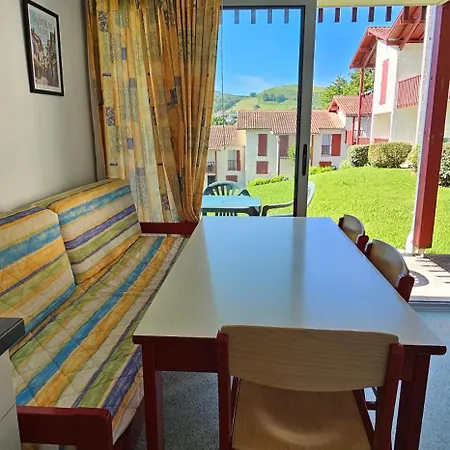 Pause Nature A Au Coeur Du Pays Basque * Souraide